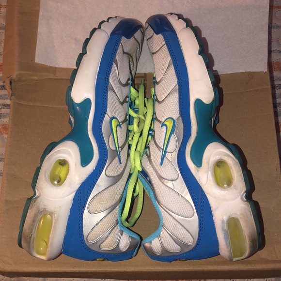 Lime Green and Blue Nike Air Max - Picture 5 of 14